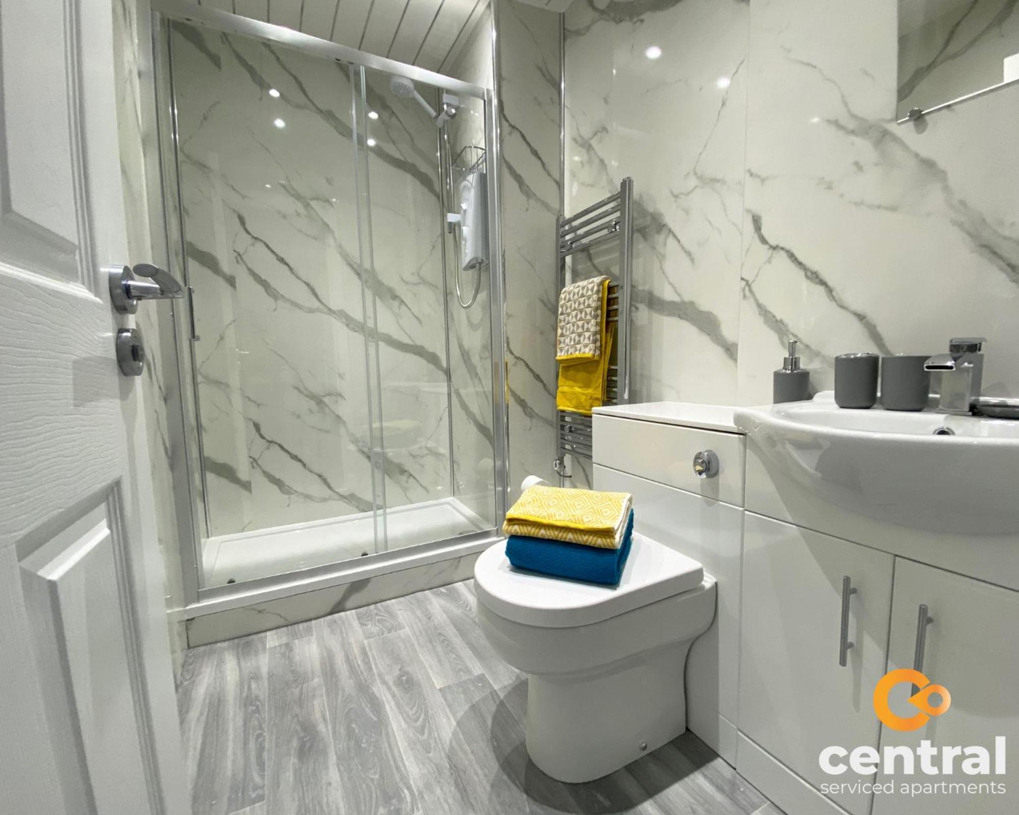 Central Serviced Apartments - Cosy 1 Bedroom - Modern - Close To Transport Links - Quiet Neighbourhood - Fast Wifi - Fully Equipped - Smart Tvs In All Rooms - Monthly Stays Welcome - Free Street Parking - Ideal Relocation To Dundee Accommodation Εξωτερικό φωτογραφία